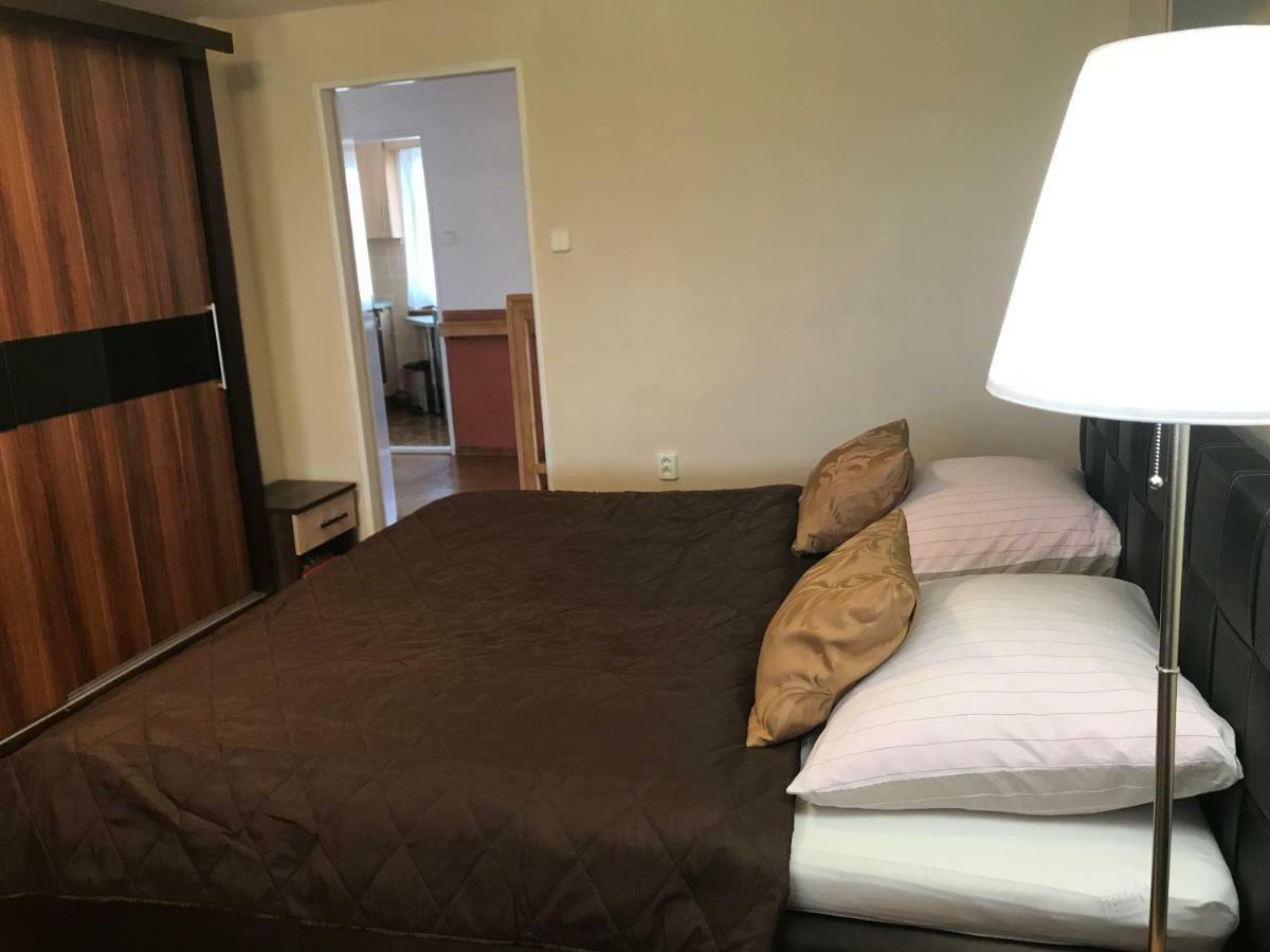 Apartment Pod Lysou Frydlant nad Ostravici Luaran gambar